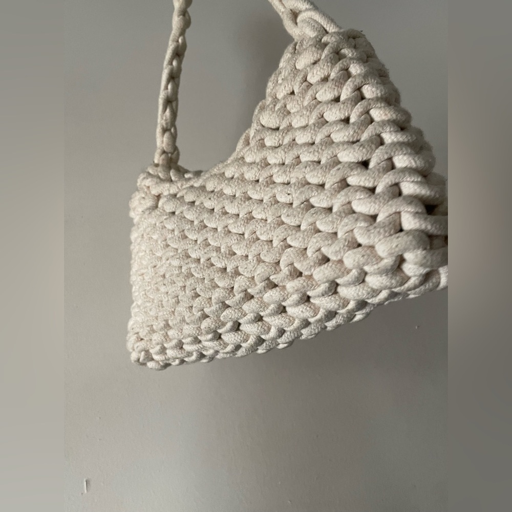 CUTE woven purse!